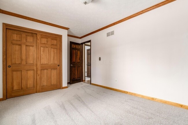 Building Photo - 6253 Headley Heights Ct