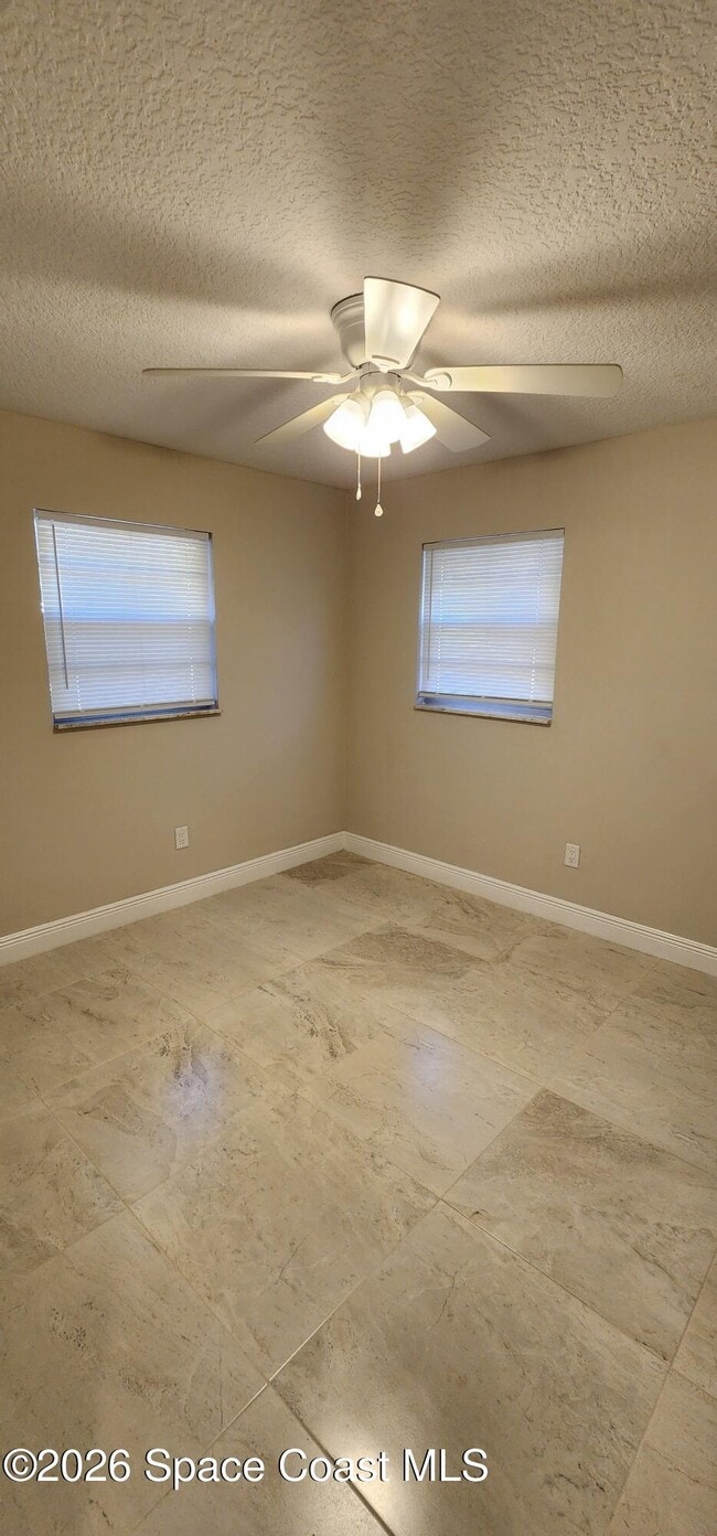 Building Photo - 2442 Mercury Dr