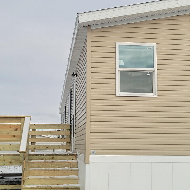 Building Photo - 209 Golfview Ct