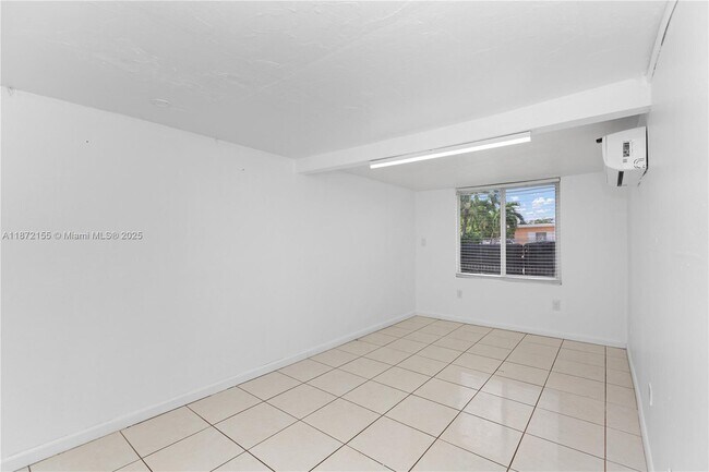 Building Photo - 251 NW 110th St