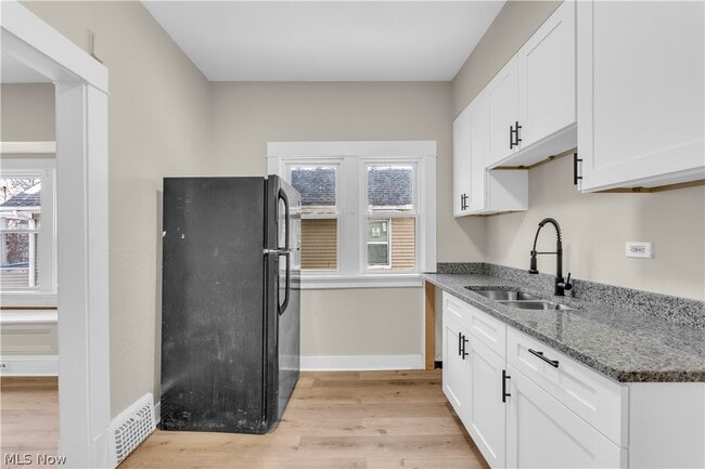 Building Photo - 1041 E 169th St