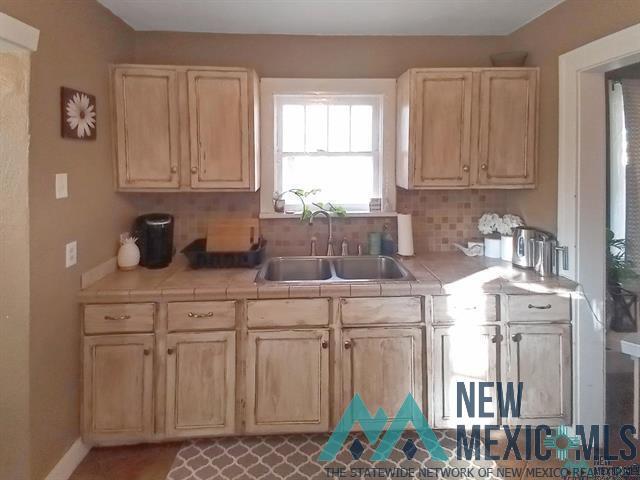 Building Photo - 1900 Axtell St