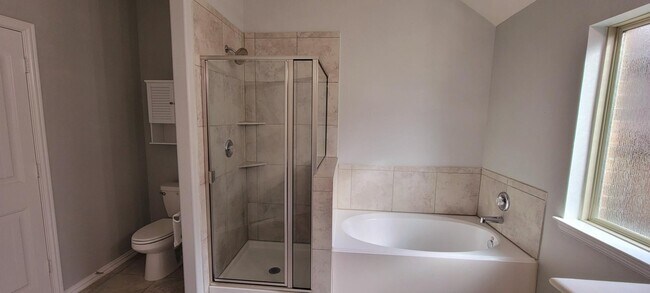 Building Photo - 3519 Fern Footpath Ln