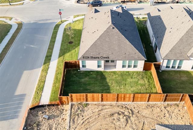 Building Photo - 6124 Shasta Creek Rd