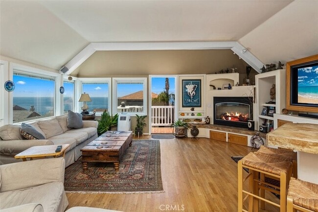 Building Photo - 181 Sunset Terrace