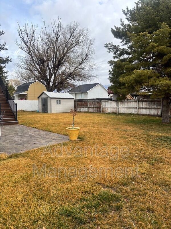 Building Photo - 741 1420 W