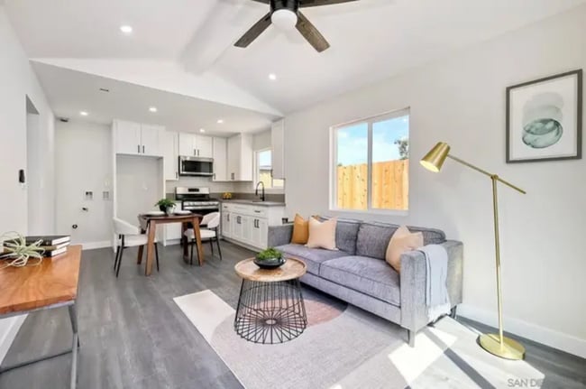 Building Photo - 1059 Emory St