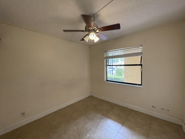 Building Photo - 9044 NW 28th Dr