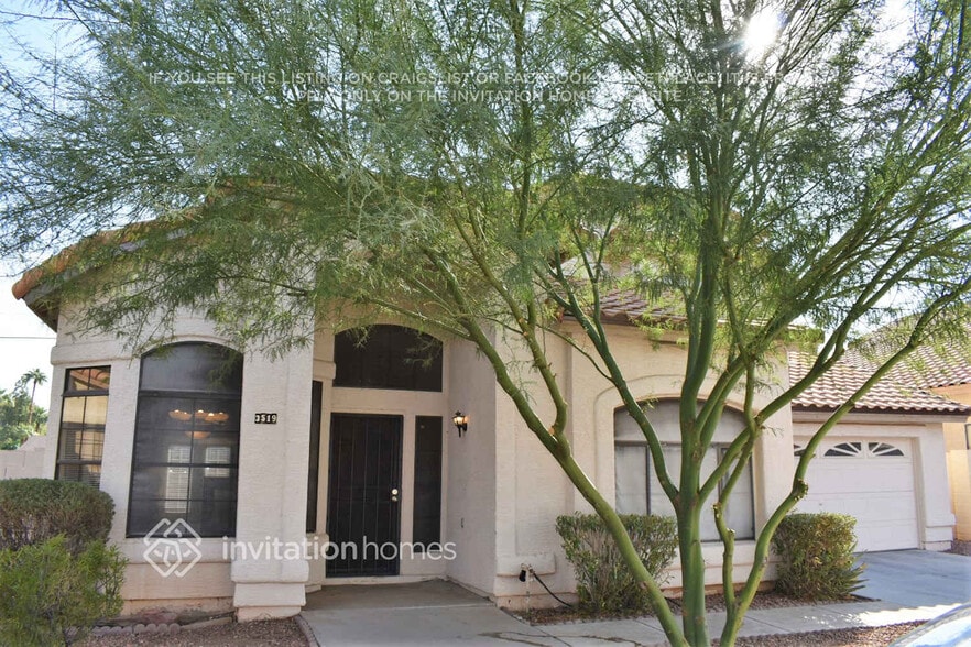 Primary Photo - 3519 N 107th Dr