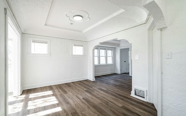 Building Photo - 3151 N 11th St