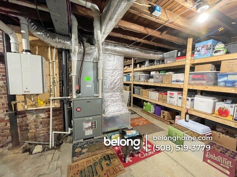 Building Photo - 204 Millbury Ave