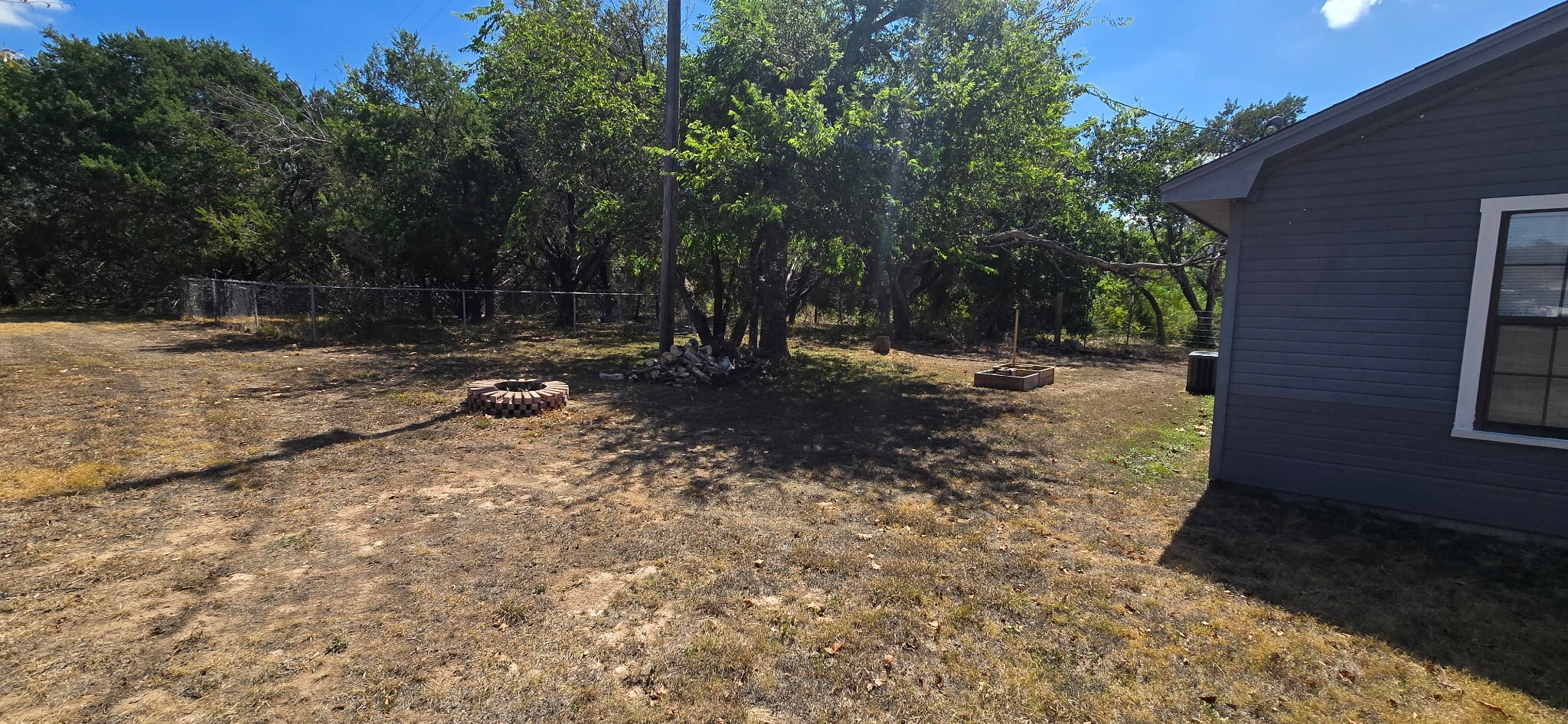 Building Photo - 591 Bosque Bend Ln
