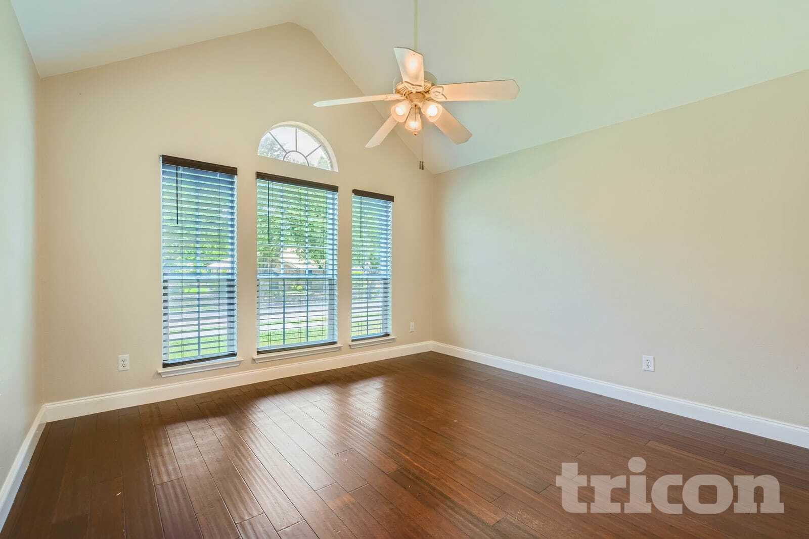 Building Photo - 709 Flagstone Way