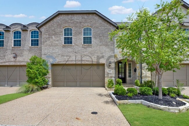 Building Photo - 205 Somerset Dr
