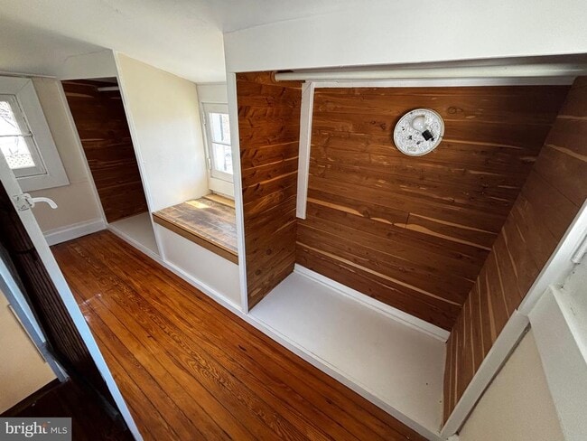 Building Photo - 8122 John Mosby Hwy