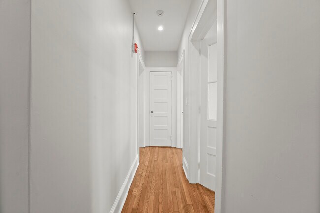 Building Photo - 311 Hamilton Ave