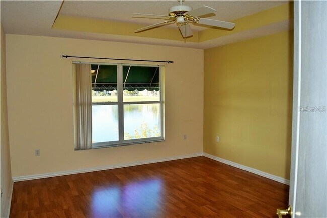 Building Photo - 29530 Waggle Dr