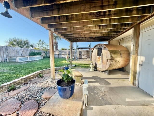 Building Photo - 723 Sailfish Dr