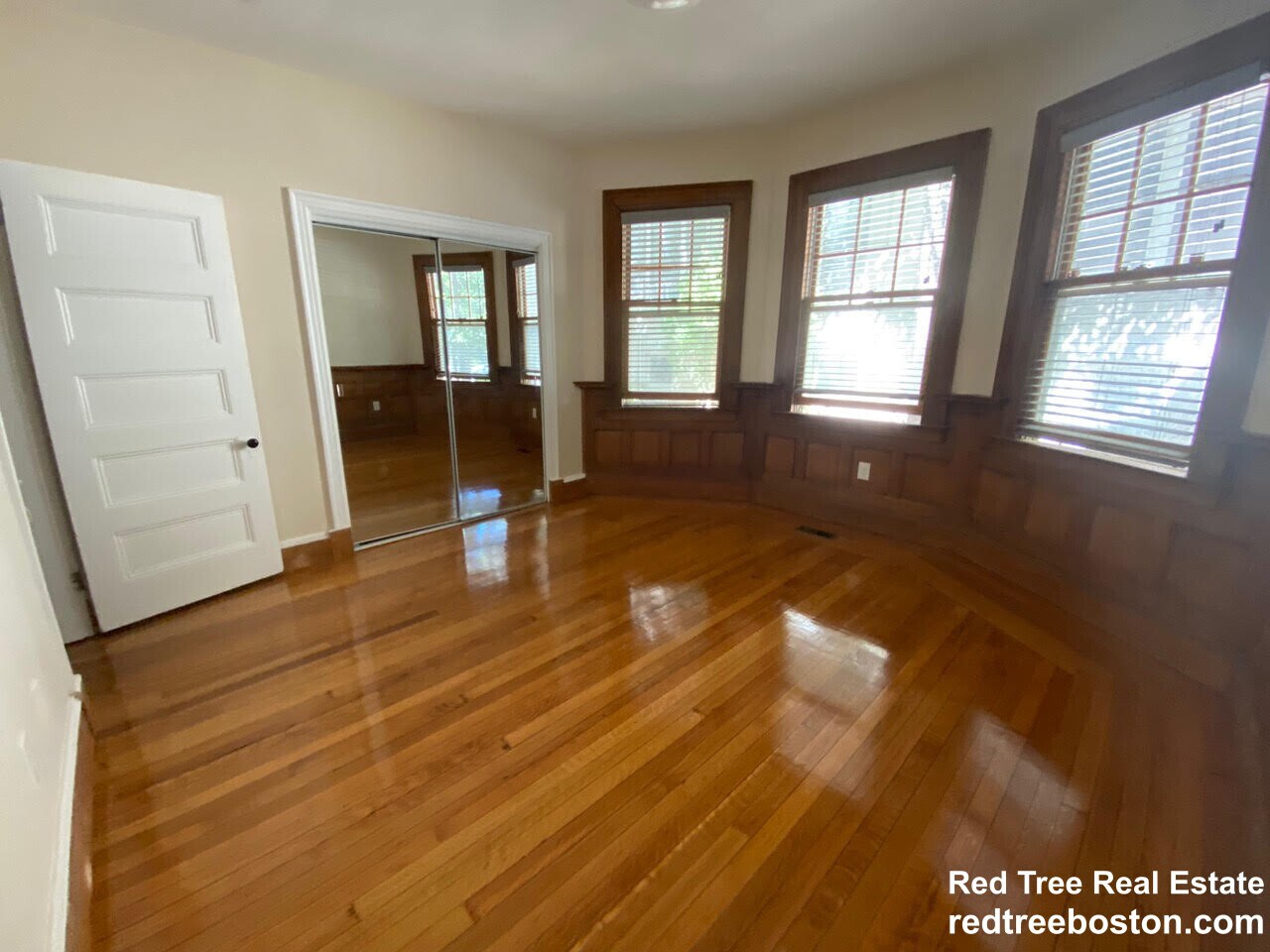 Building Photo - 26 Kilsyth Rd