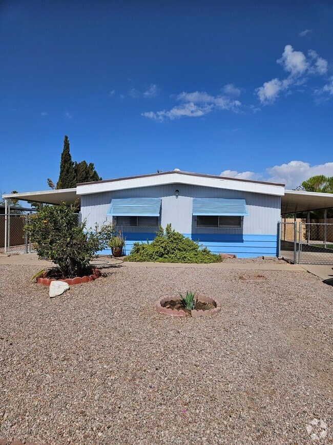 Building Photo - 2BED/2BATH MANUFACTURE HOME