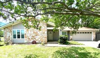 Building Photo - 10801 Hard Rock Rd