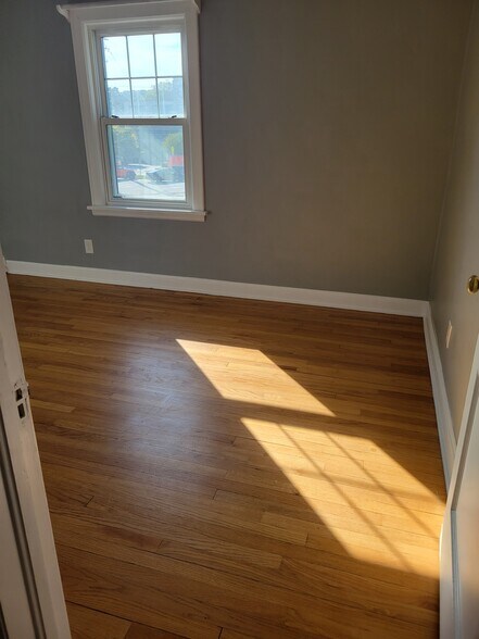 Bedroom 2 - 714 S 2nd Ave