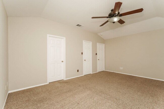 Building Photo - Beautiful Rental in Stone Oak Meadows – First Full Month FREE!