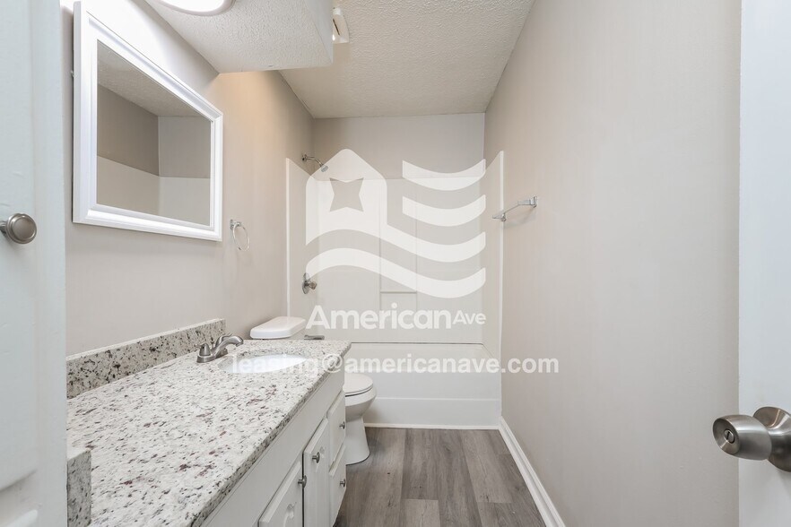 Building Photo - 4715 Avery St