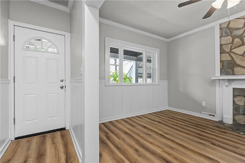 Building Photo - 1238 Church Ave