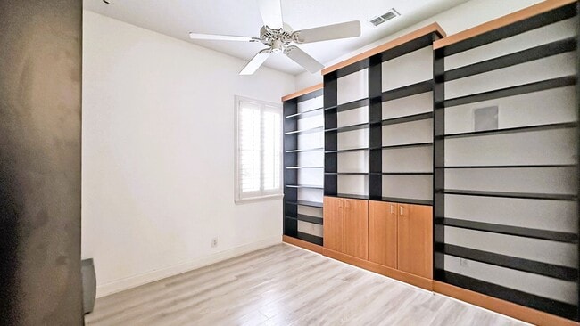 Building Photo - Elegant 4-Bedroom Home in Turtle Creek with Resort-Style Pool