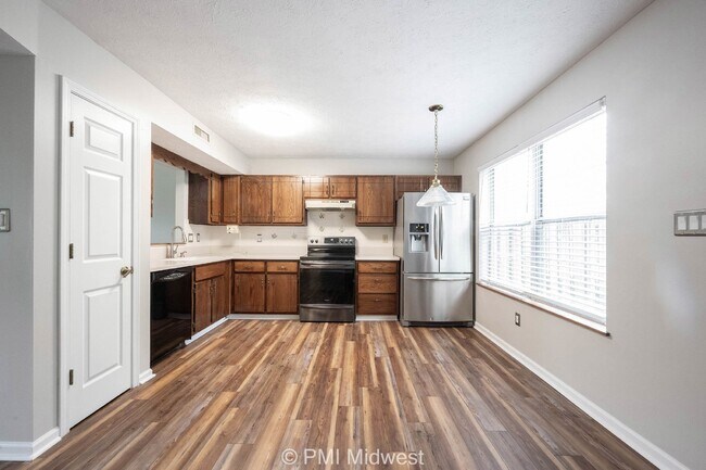 Building Photo - 860 Sable Ridge Dr