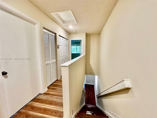 Building Photo - 3877 San Simeon Cir