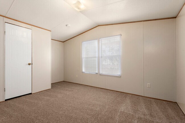 Building Photo - 5100 Coba Calle
