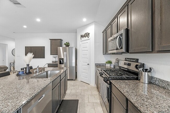 Building Photo - 7534 Cynomys Ct