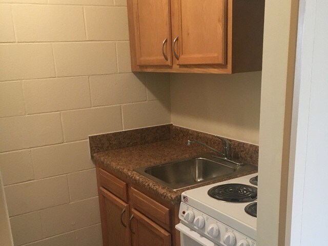 Building Photo - RRIP, LLC