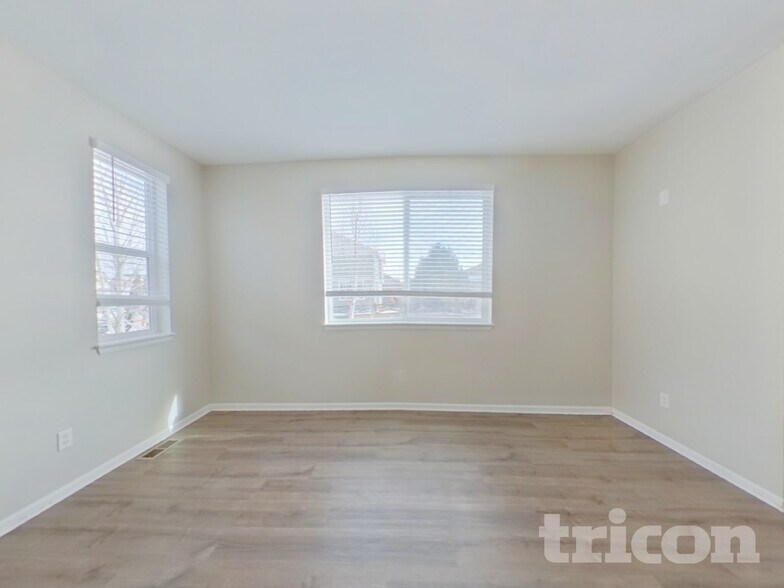 Building Photo - 6611 Big Leaf Ln