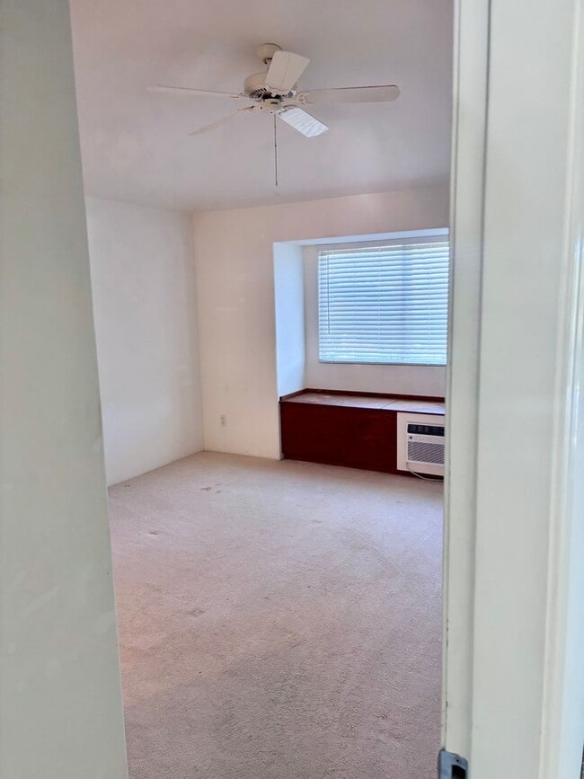 Building Photo - Available now | 2 Bedroom, 2 Bathroom with 2 Assigned Parking Stalls in Kona Sea Ridge