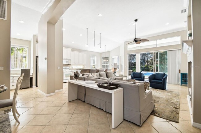 Building Photo - 7328 Lake Forest Gln