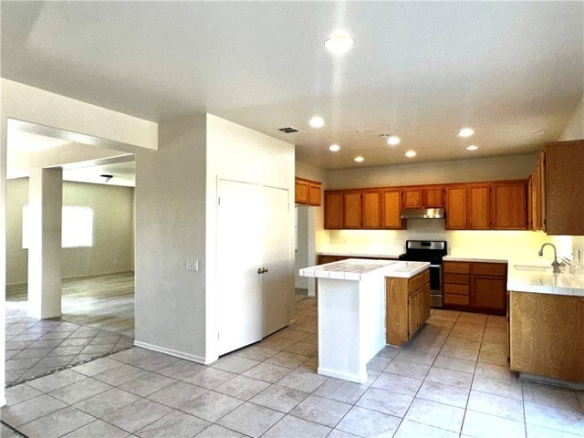 Building Photo - 14530 Phoenix St