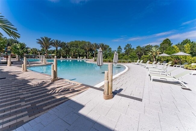 Building Photo - 490 Captiva Dr