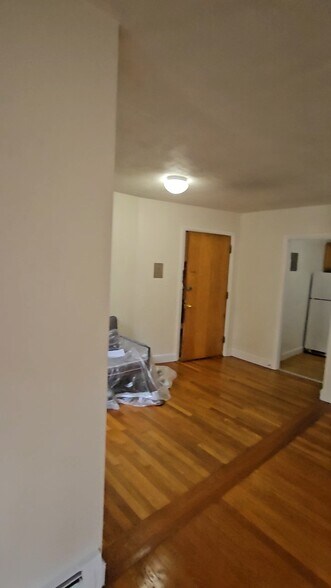 Building Photo - 318 Tappan St