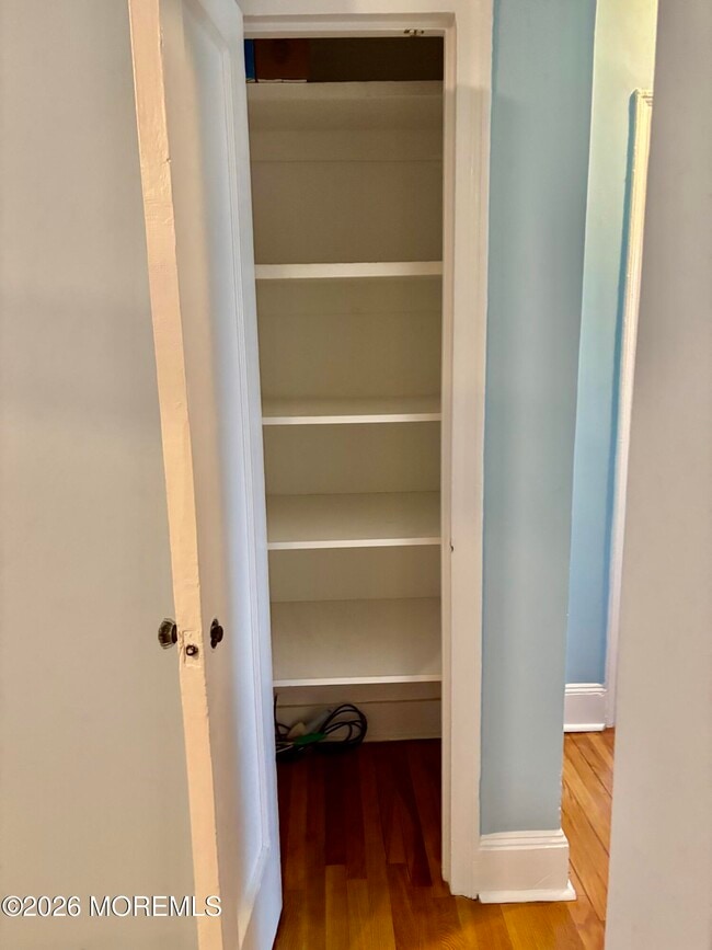 Building Photo - 400 Deal Lake Dr