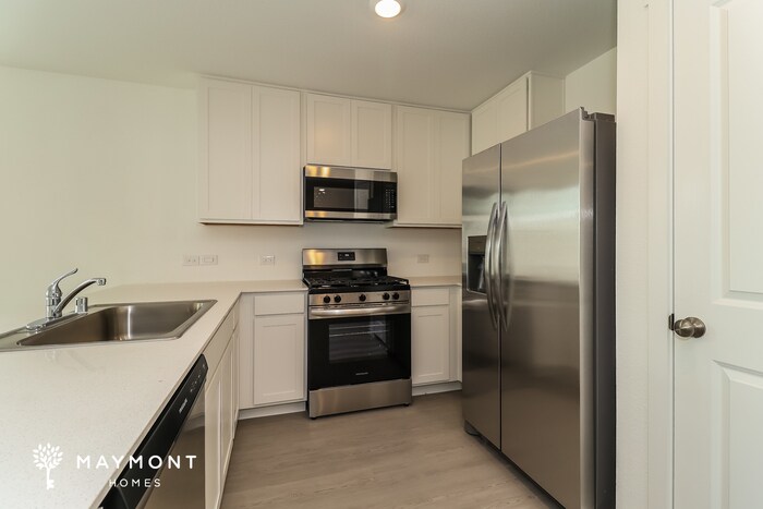 Building Photo - 1071 Neyland Dr