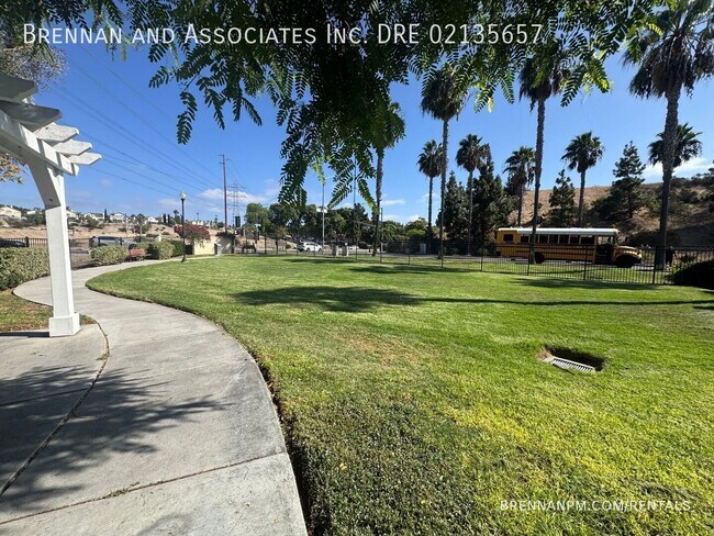 Building Photo - 1165 Latigo Cove