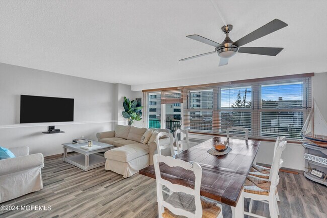 Building Photo - 480 Ocean Ave
