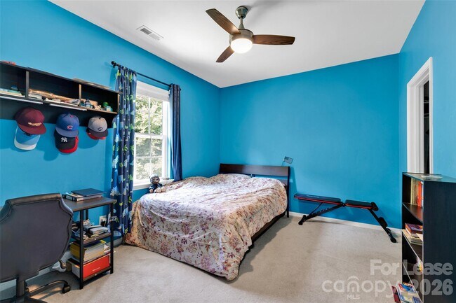 Building Photo - 9312 Ardrey Woods Dr