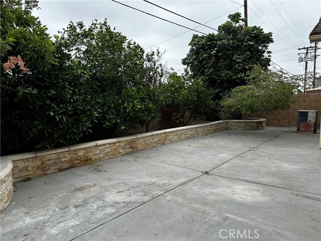 Building Photo - 8207 Jasmine Dr