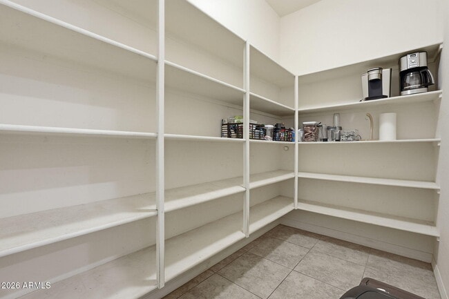 Building Photo - 4908 S Figueroa Ln