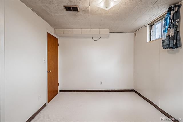 Building Photo - 16060 Mt Vernon Rd