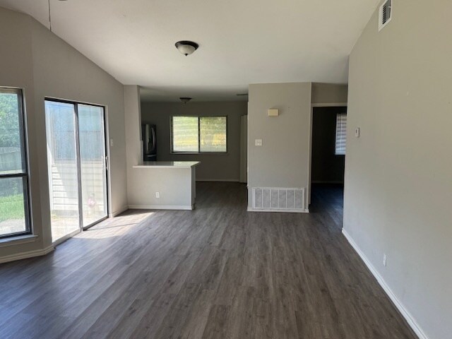 Building Photo - 13231 Larkwalk St